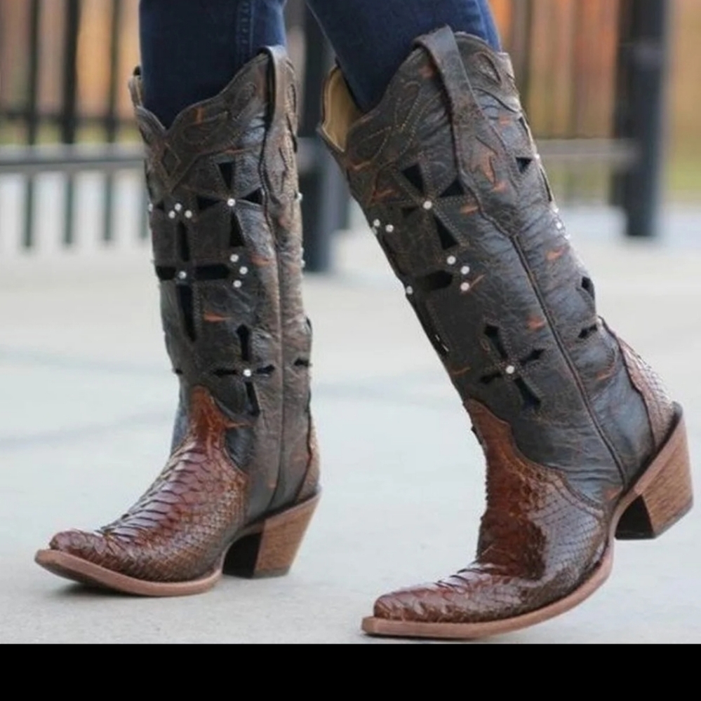 Corral Vintage Python Cross Boots - Picture 10 of 10